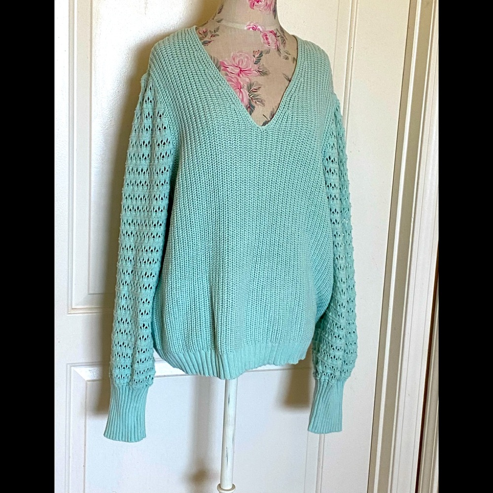 Rachel Zoe Women sweater.